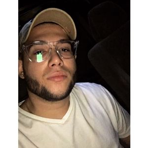 Meet your Posher, Roberto a.